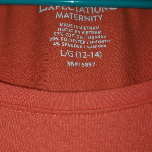 Maternity tee - Picture 3 of 3